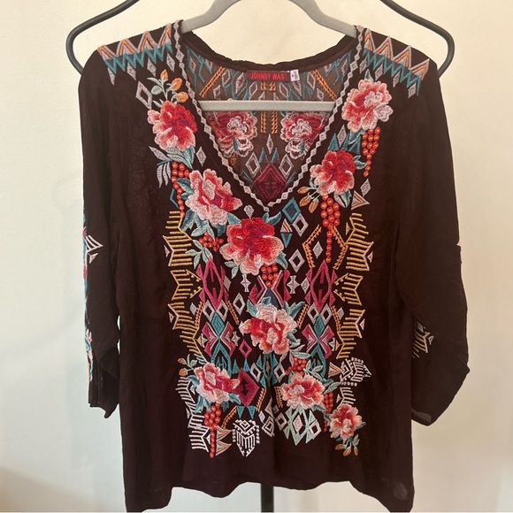 JOHNNY WAS Burgundy V-Neck 3/4 Sleeve Tunic Sz Medium - Picture 1 of 5